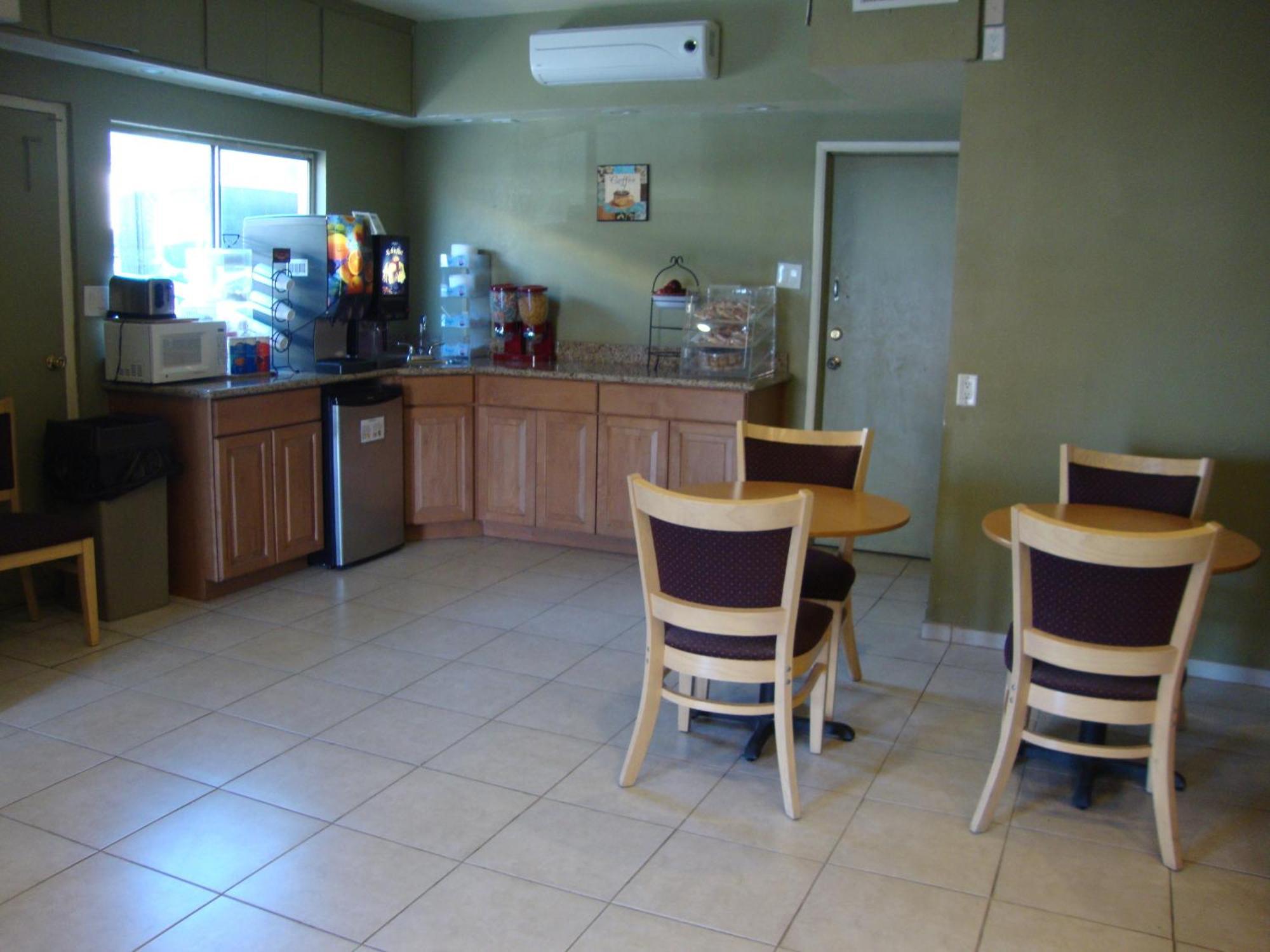 Townhouse Inn And Suites Brawley Eksteriør bilde
