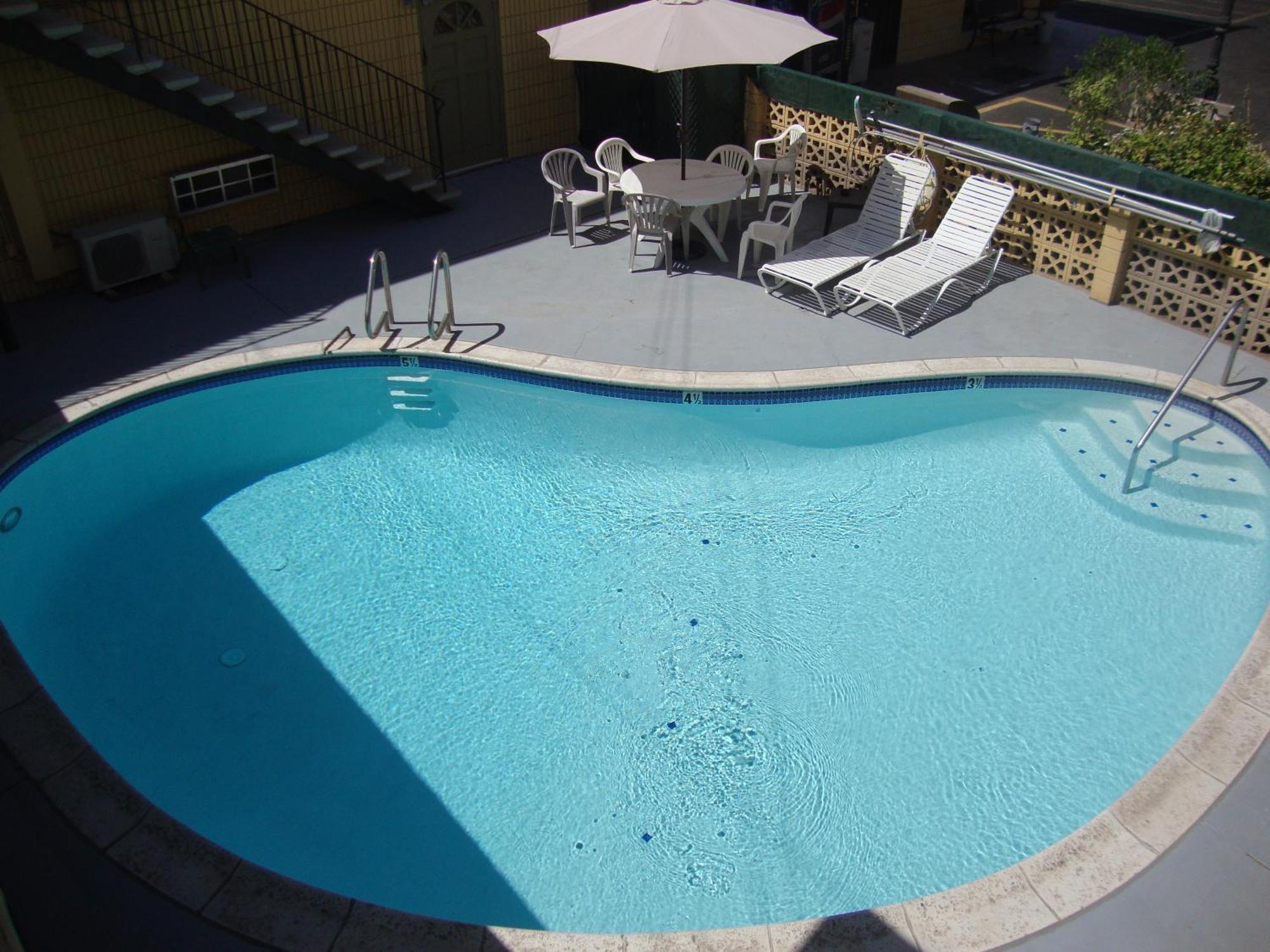 Townhouse Inn And Suites Brawley Eksteriør bilde