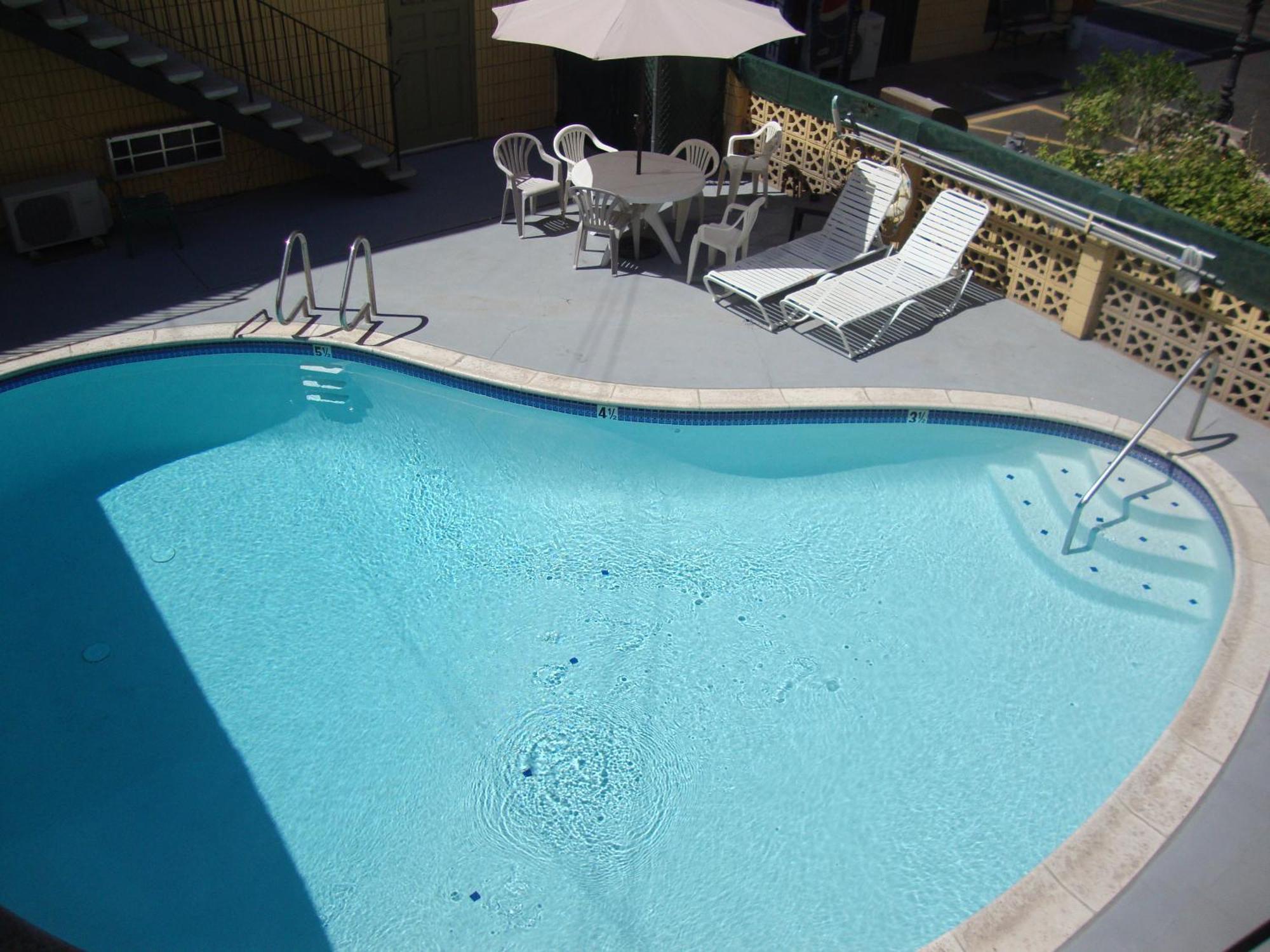 Townhouse Inn And Suites Brawley Eksteriør bilde