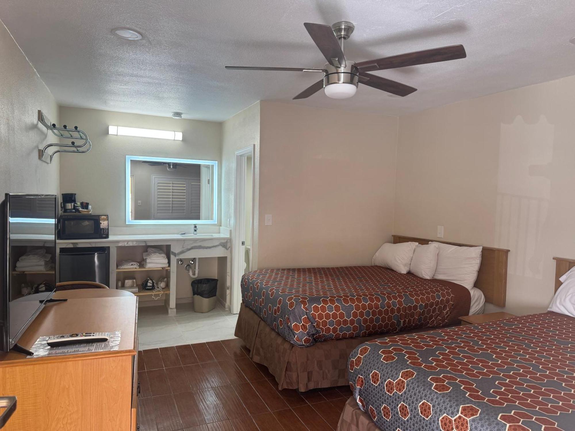 Townhouse Inn And Suites Brawley Eksteriør bilde
