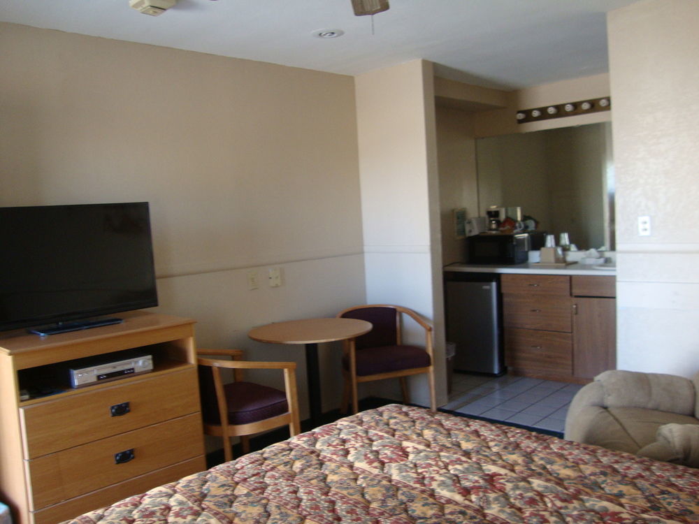 Townhouse Inn And Suites Brawley Eksteriør bilde
