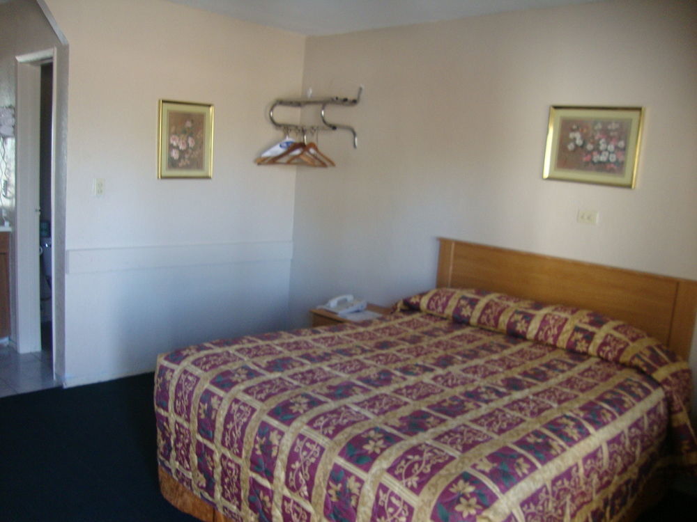 Townhouse Inn And Suites Brawley Eksteriør bilde