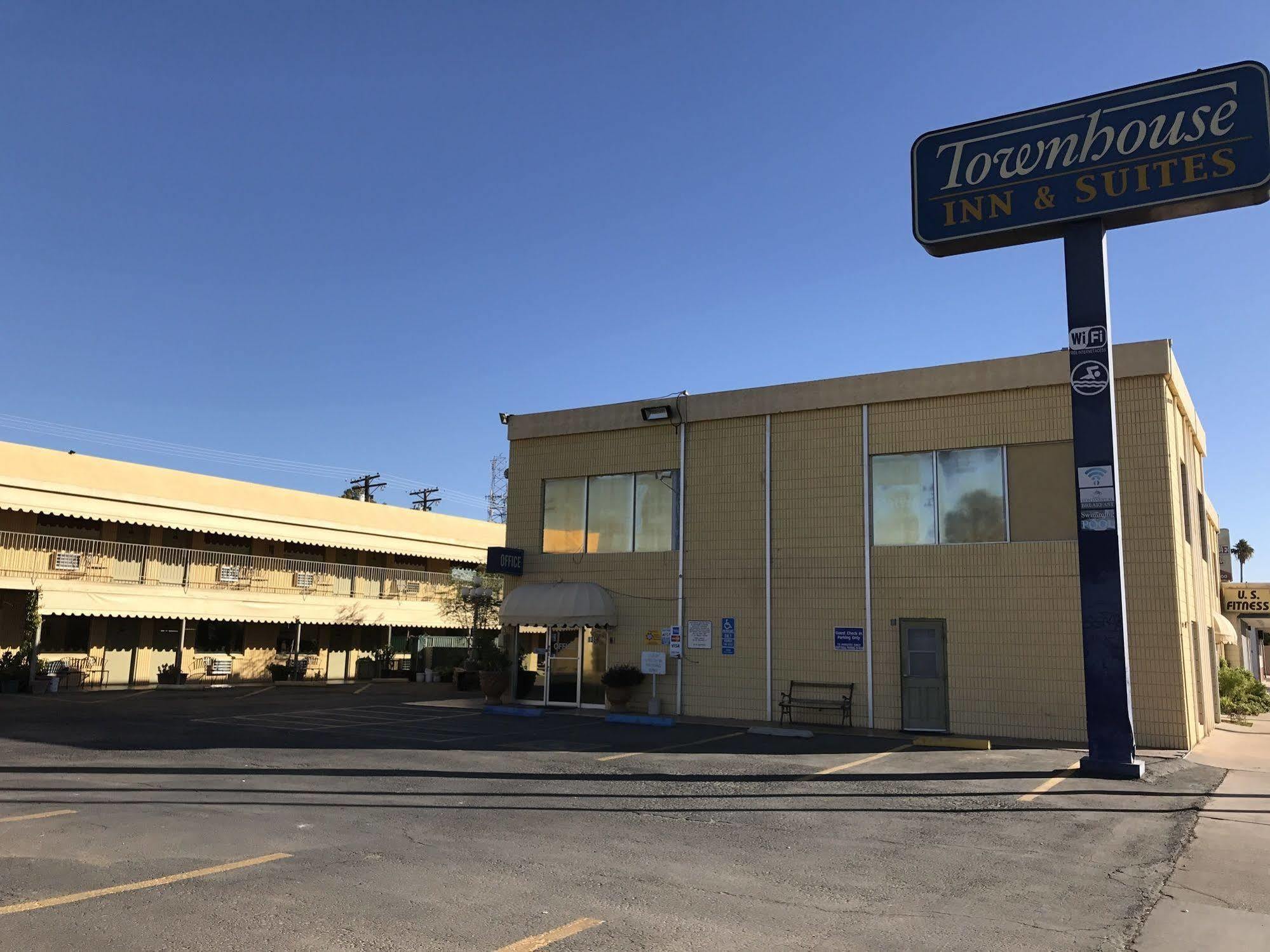 Townhouse Inn And Suites Brawley Eksteriør bilde